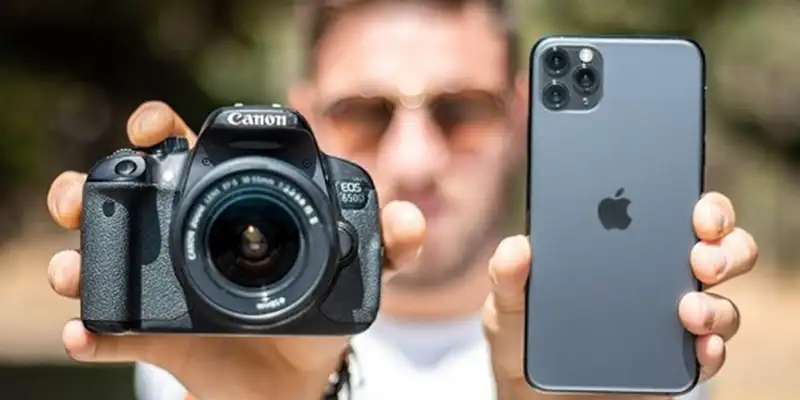 تفاوت عکاسی موبایل و عکاسی حرفه‌ای؛ چرا کیفیت اهمیت دارد؟